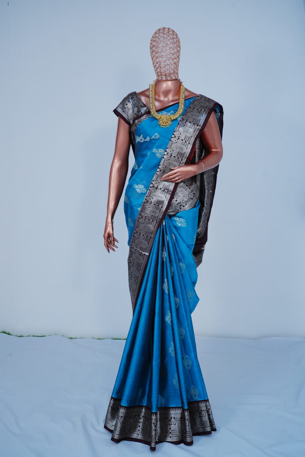 Shop Primary Image Shop Primary Image